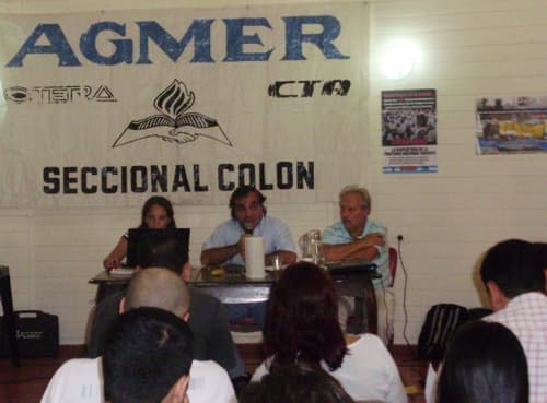 El Congreso de AGMER resolvió continuar las negociaciones con el Gobierno sin realizar paro