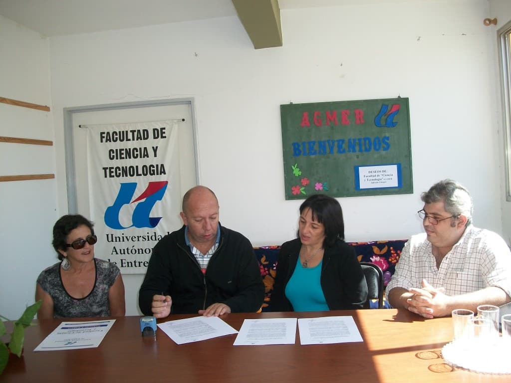 Chajarí: cursos de informática para docentes jubilados