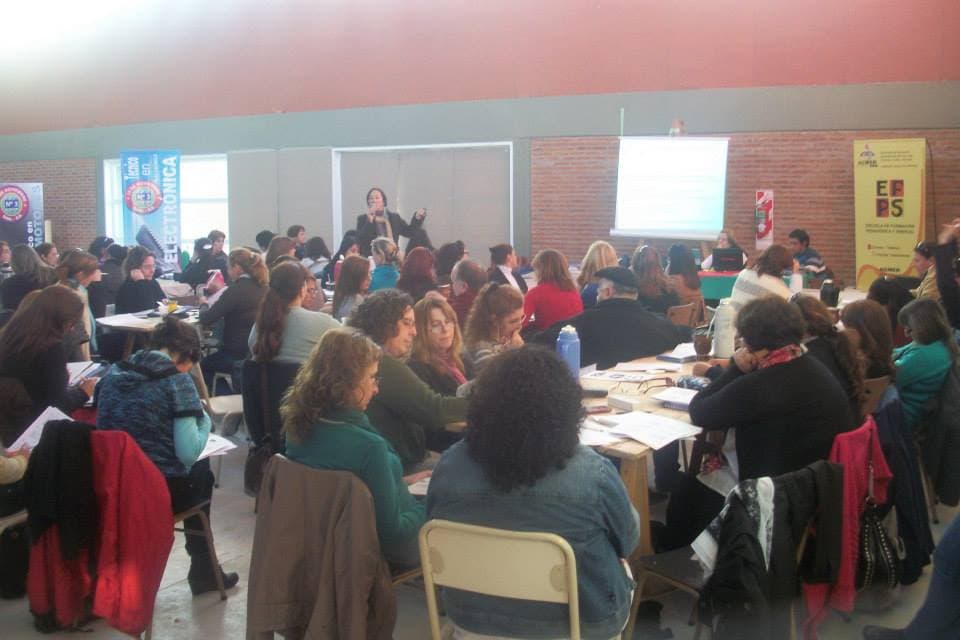 Los proyectos de formación de la EFPS de AGMER: a pleno en toda la provincia