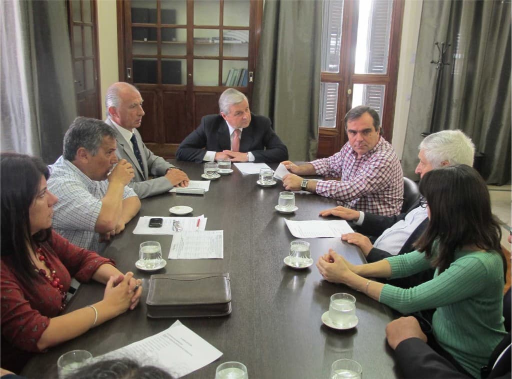 Convocatoria a licitación de obra para la construcción de la Vivienda Docente