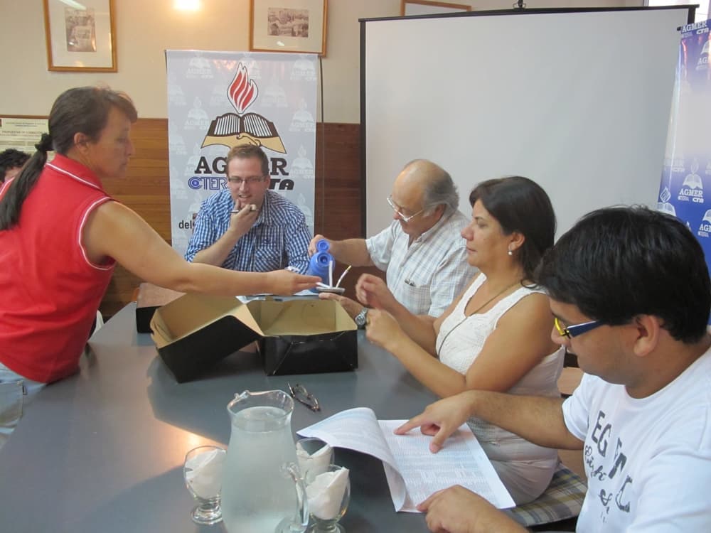 Se realizó el sorteo de plazas de la Casa Docente de Colón