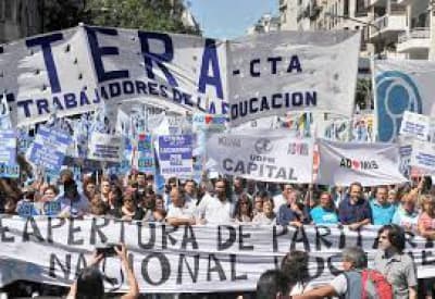 Convocatoria a Paritaria Nacional Docente