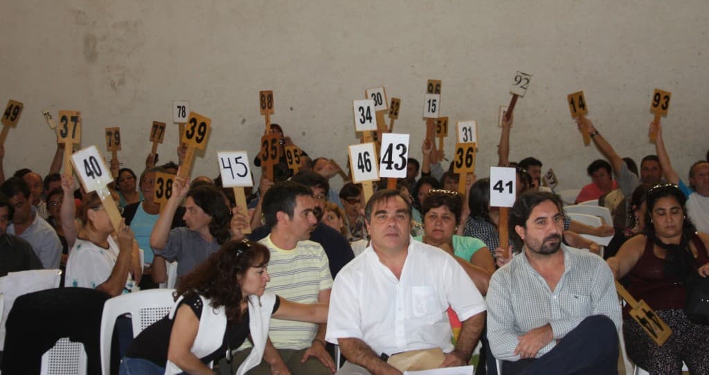 El Congreso rechazó la propuesta y dispuso paro de 72 horas