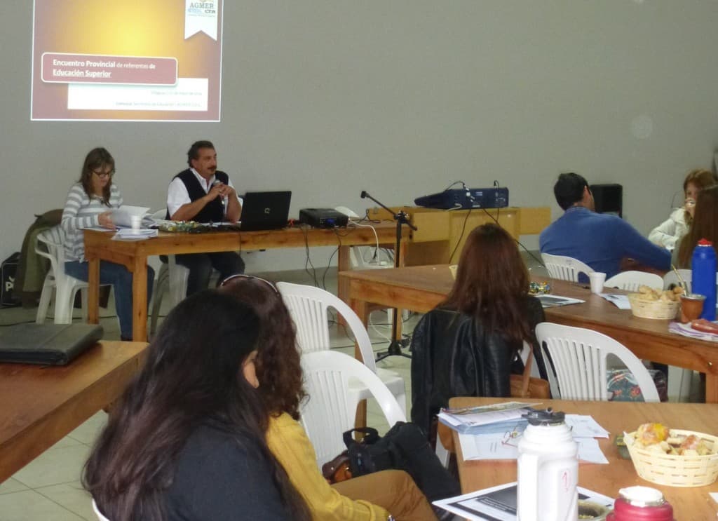 Encuentro Provincial de referentes de Educación Superior de AGMER