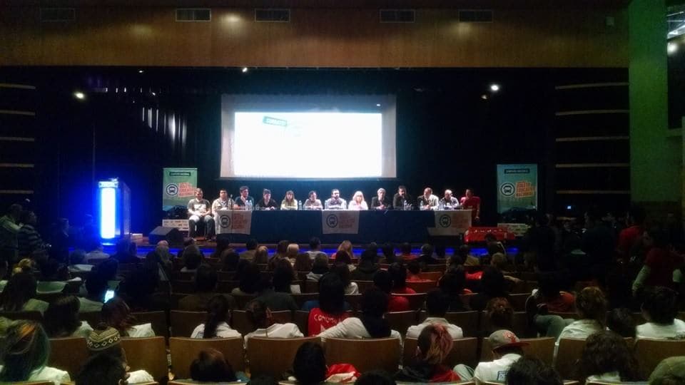 Trabajadores y estudiantes presentaron la campaña por el Boleto Educativo Nacional