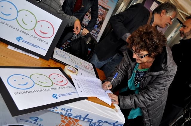 CTERA lanzó la campaña por el 8% del PBI para educación