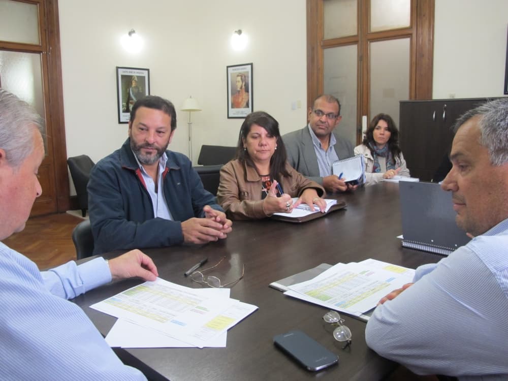 Se realizó una reunión de monitoreo del Plan de mil viviendas para docentes