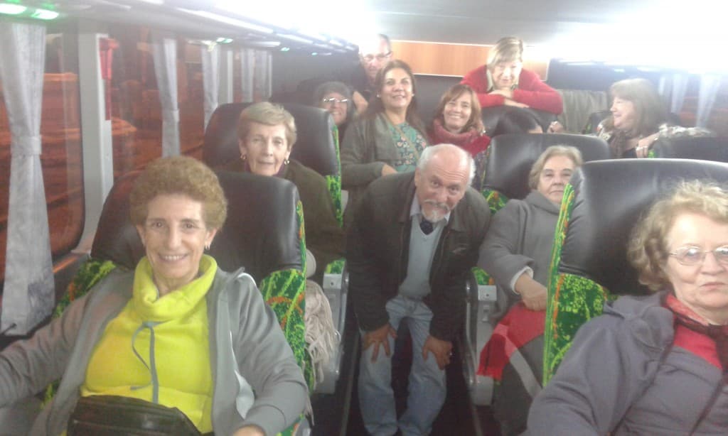 Turismo en AGMER: partió a Embalse Río Tercero un contingente de jubilados