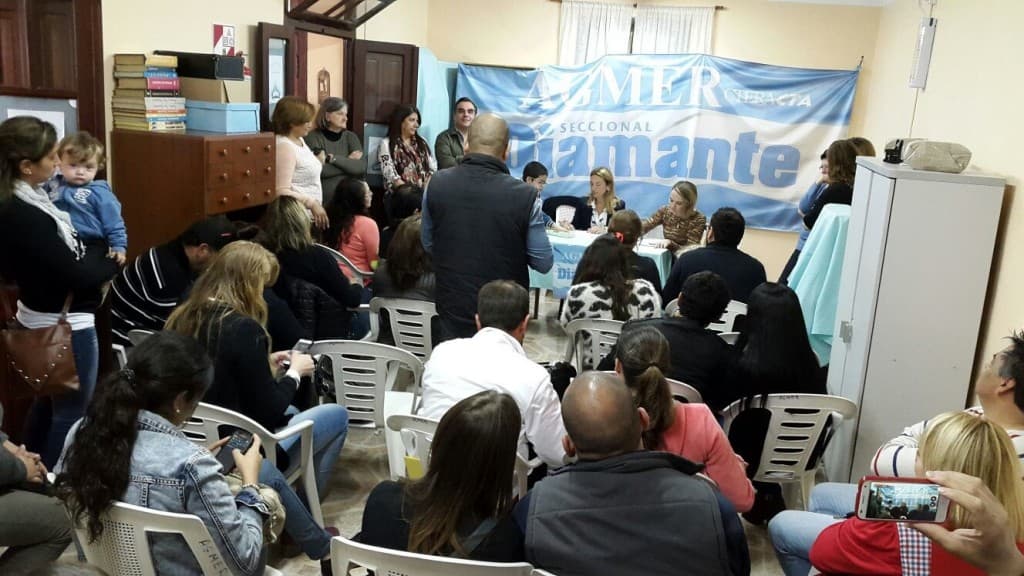Se realizó en Diamante el sorteo de viviendas del barrio «AGMER 22 viviendas»