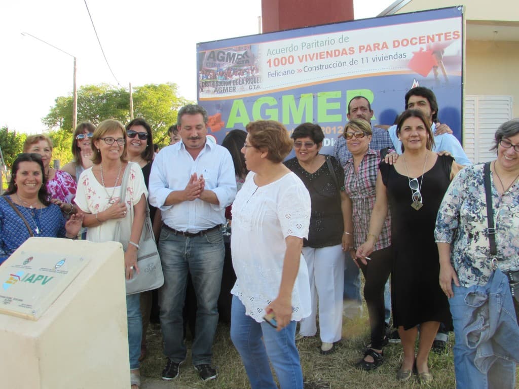 Se inauguraron las viviendas de AGMER en Feliciano