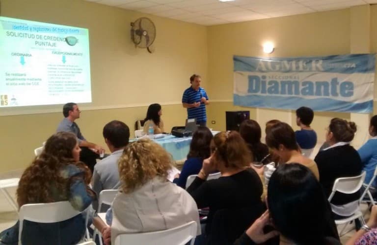 Taller en Diamante: “Identidad y regulaciones del trabajo docente”