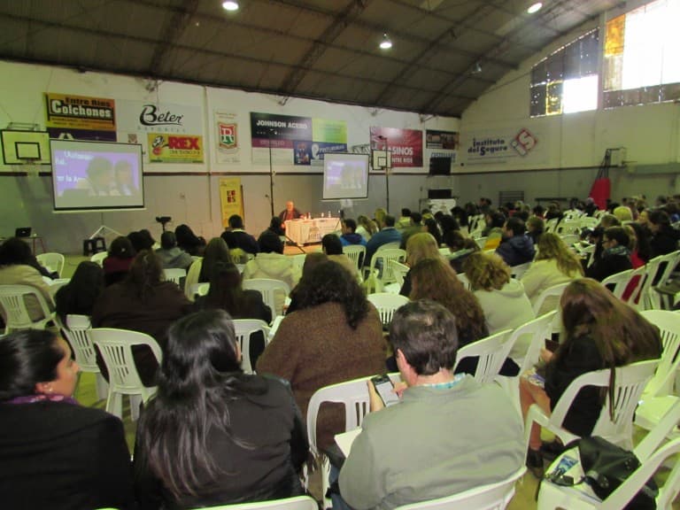 Charla debate: Conflictividad social y educación en tiempos turbulentos en Paraná