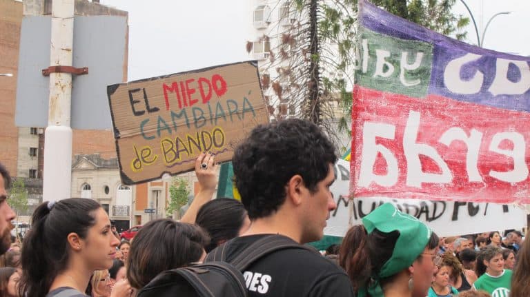 AGMER Presente exigiendo justicia para las víctimas de femicidio en Entre Ríos