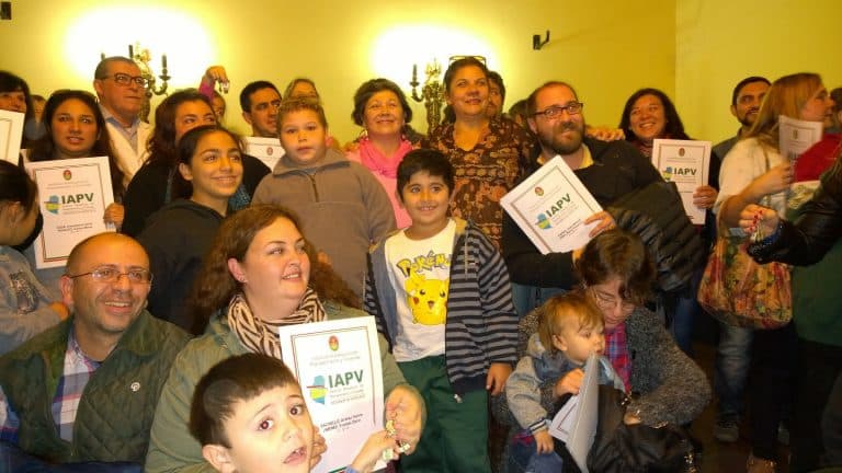 Veinte nuevas familias docentes de Gualeguaychú, con vivienda propia