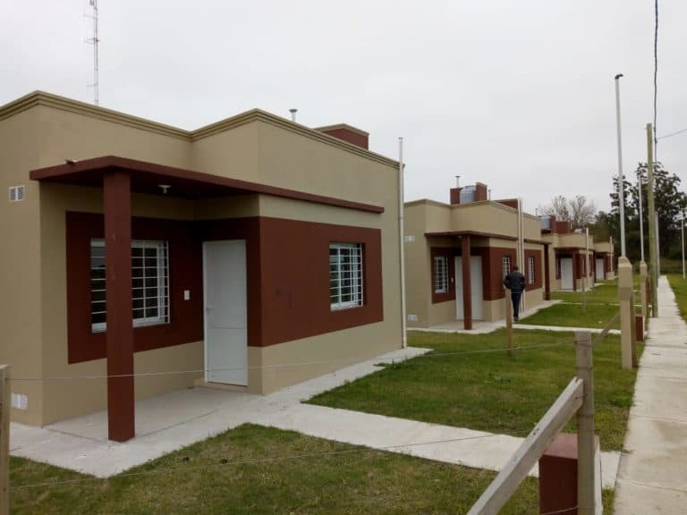 Se realizará el sorteo de 11 viviendas para docentes en Ramírez