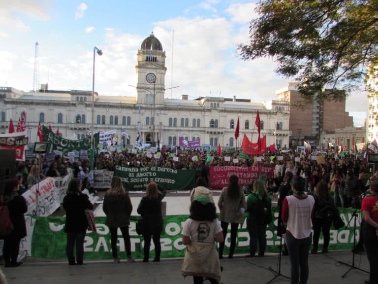 AGMER participó en las marchas por Ni Una Menos en la provincia