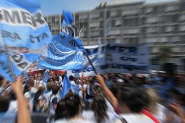 AGMER rechaza la Resolución N° 3277/18 del CGE