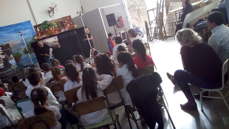Se realizó la presentación de la compañía «Títeres X 2» en Gualeguay