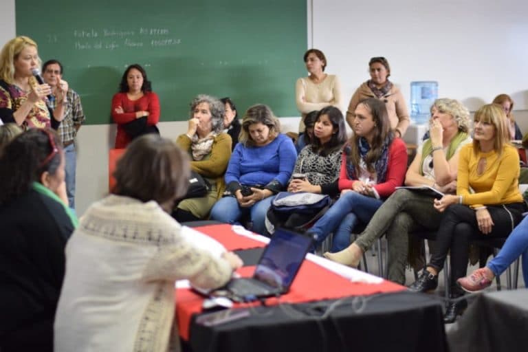 Memoria del Encuentro “Mujeres trabajadoras en la educación pública»
