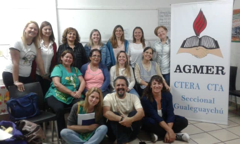 Nos seguimos formando en “el oficio de ser maestra jardinera”