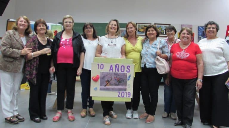 Se desarrolló la muestra del taller Manos Creativas