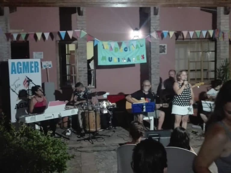 Se presentó en la Casa Docente de Colón «Horacio Moreira Quinteto»