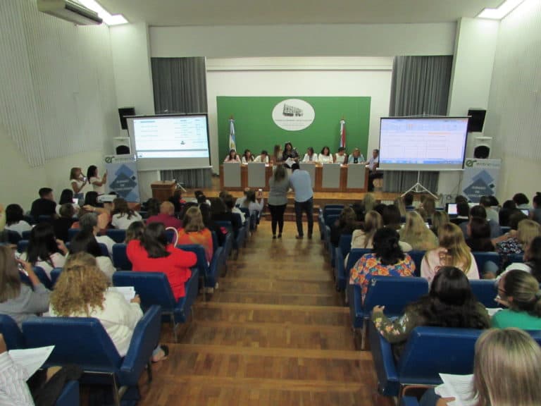 Jornada de Concursos: más de 30 docentes titularizaron cargos de Supervisión