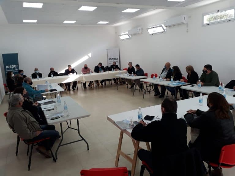 Reunión entre el Directorio del IOSPER y organizaciones sindicales
