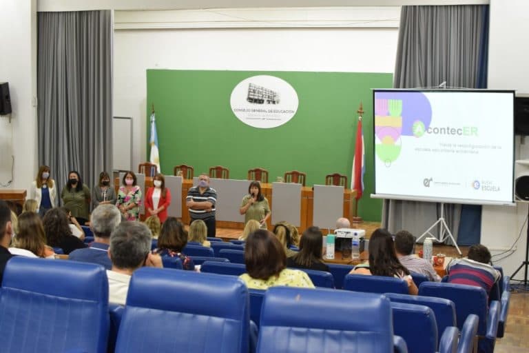 Escuela Secundaria: AGMER asistió a la presentación del Programa AcontecER del Consejo General de Educación