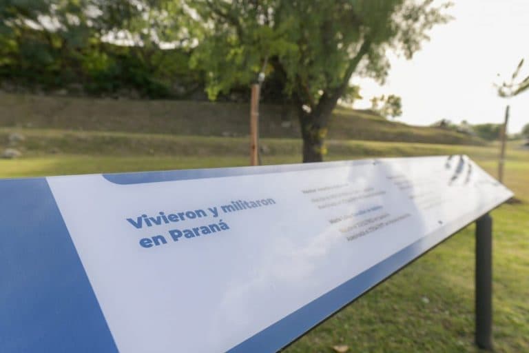AGMER acompañó la reinauguración del Paseo de la Memoria en Paraná