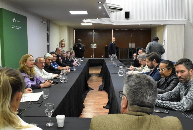 Se realizó la audiencia paritaria