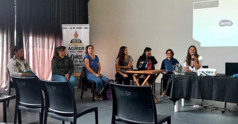 Jornada por la libertad de los ríos en Paraná