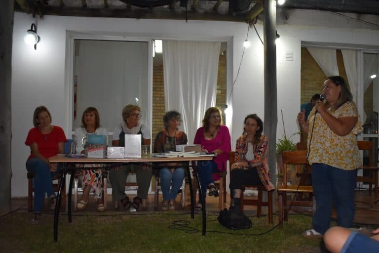 Se presentó en Concordia el libro “Nosotras en Libertad”