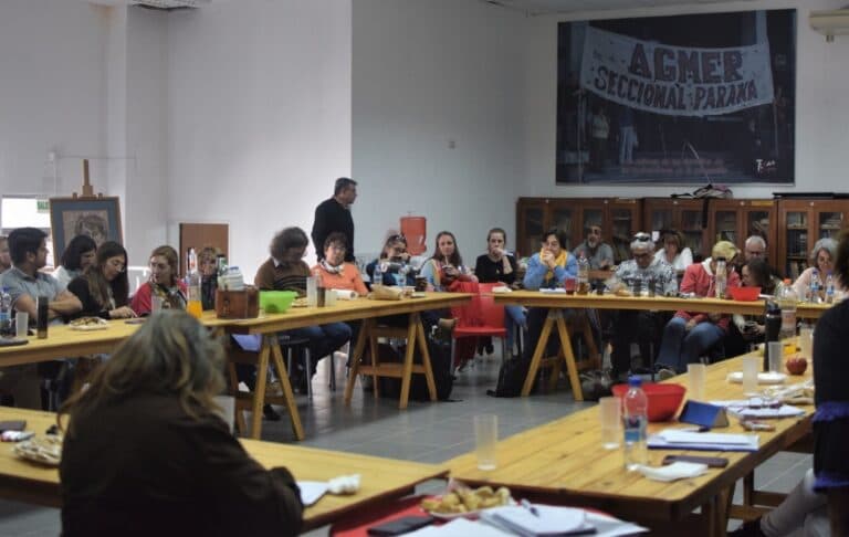 Se reunió en Paraná el Plenario de Secretarias y Secretarios Generales de AGMER