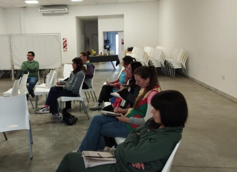 Comenzó en San Salvador la capacitación “El oficio de maestra jardinera”