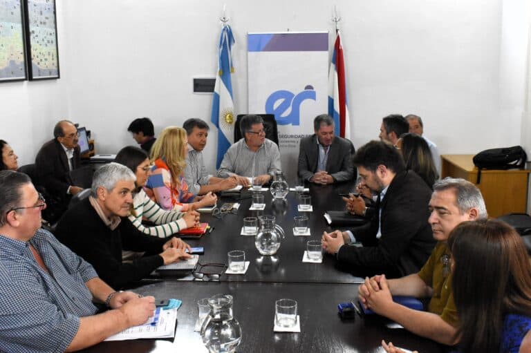 Paritaria Salarial: El gobierno ratificó un 7% por encima de la inflación y seguir debatiendo con paritaria abierta