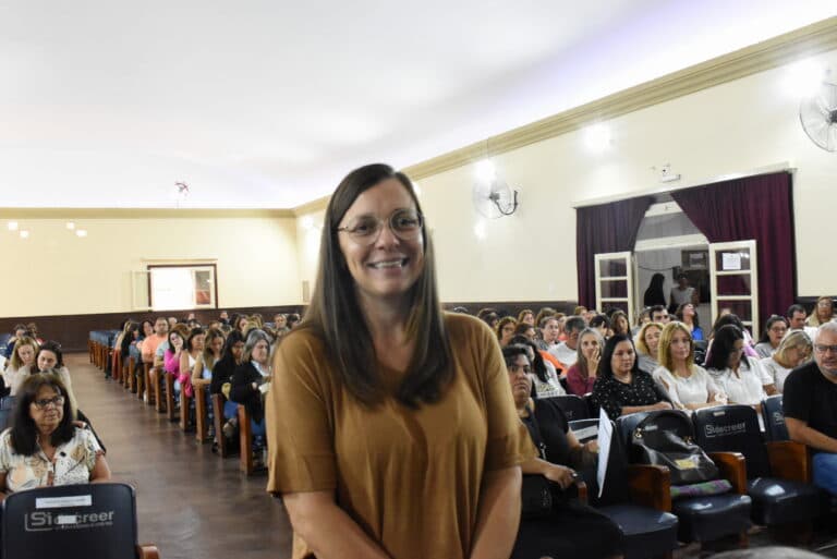 Con la titularización de cargos de Secretaría, seguimos fortaleciendo la carrera docente