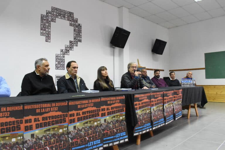 El Frente Intersindical en Defensa de la Caja expresó su rechazo al proyecto de reforma del sistema previsional