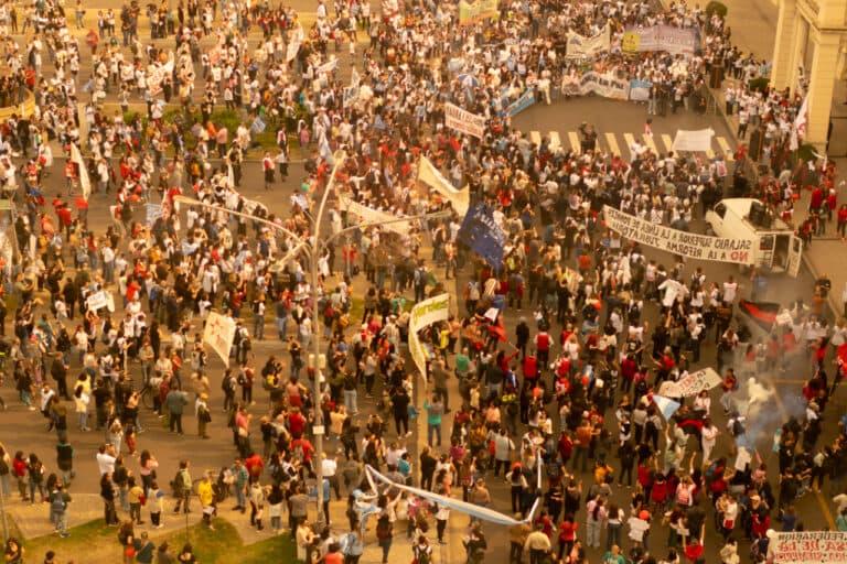 Reventamos las calles