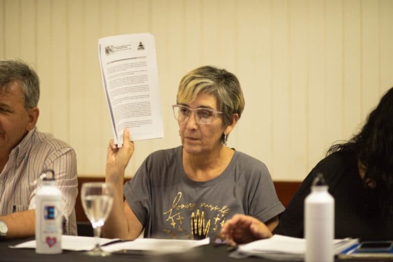 AGMER presentó una propuesta para reemplazar la Resolución 2771 por una norma que responda a la realidad laboral del sistema educativo