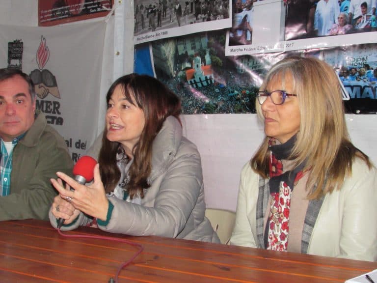 Referentes nacionales abordaron la problemática de Género en la Escuela itinerante