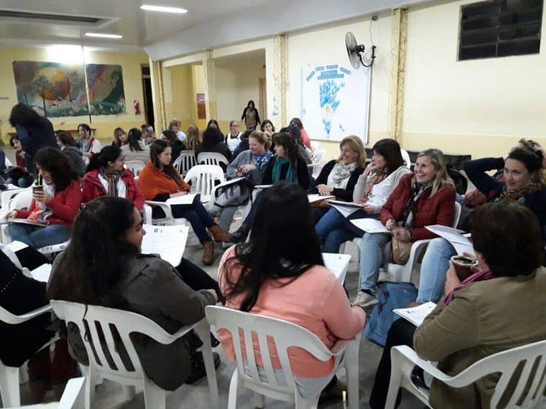 Propuestas de formación de AGMER se realizan en toda la provincia