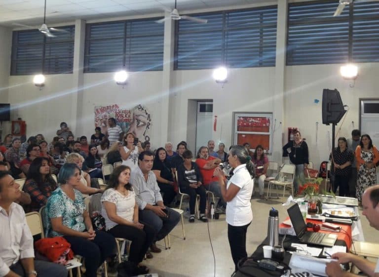 Reconocimiento de AGMER a la compañera Silvia Garnier