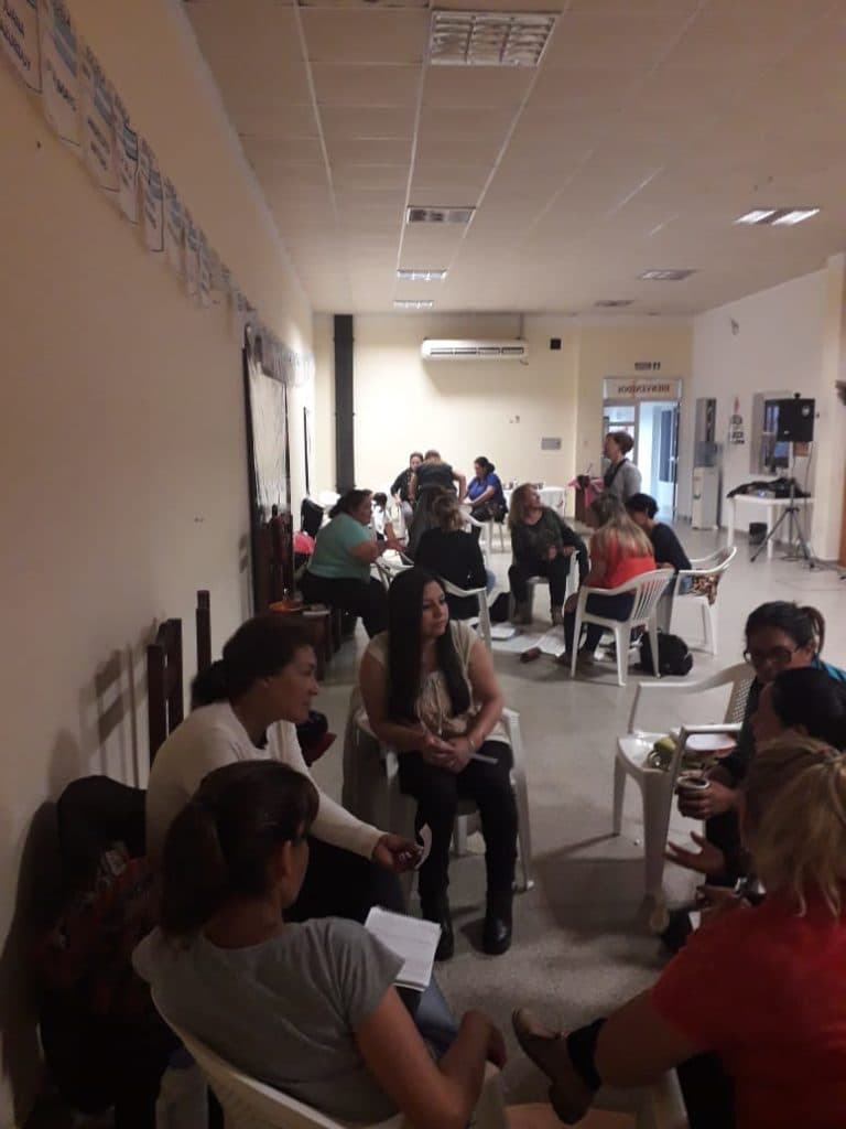 Continuó en Feliciano el curso sobre el oficio de maestra jardinera