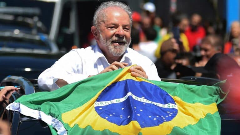 AGMER repudia enérgicamente las acciones golpistas en Brasil