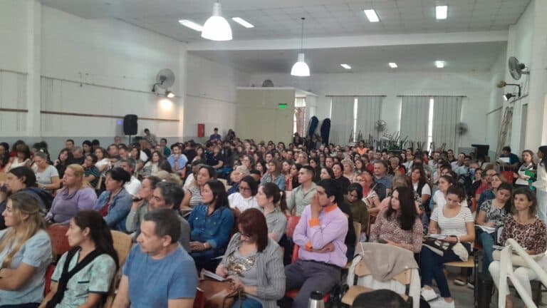Asesoramiento sobre analíticos y credenciales en Concordia y Chajarí