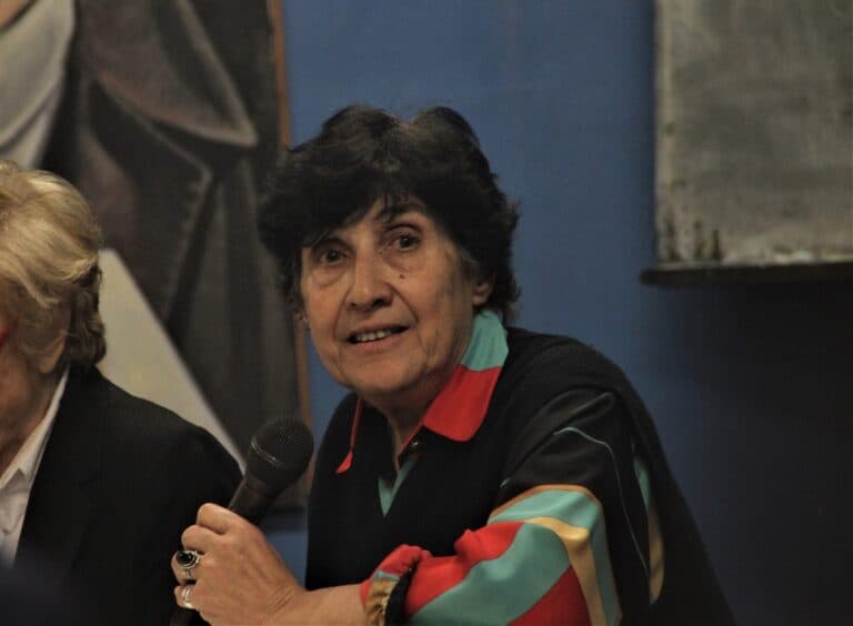 Se presenta en Paraná el libro de Rosa Nassif
